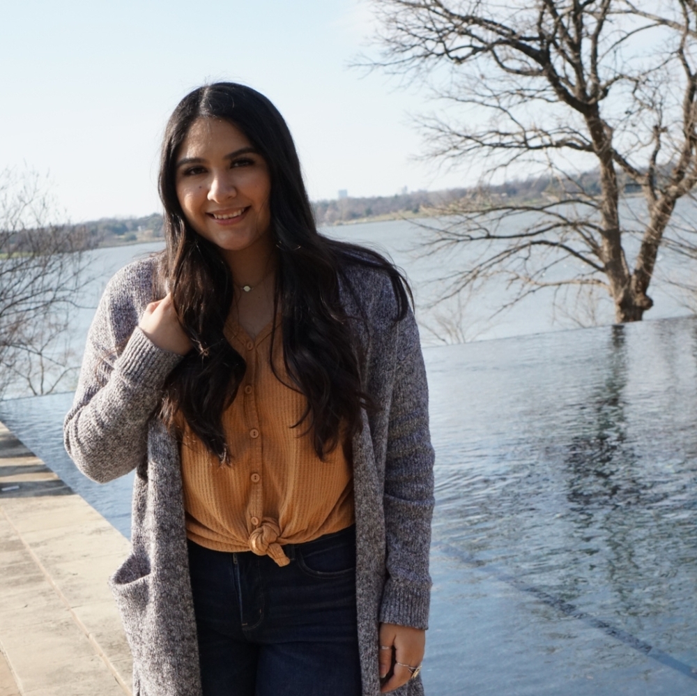 Meet your Posher, Marissa